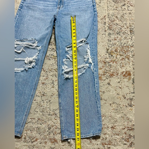 AMERICAN EAGLE highest rise ripped baggy straight jeans size 14 distressed - Picture 10 of 16